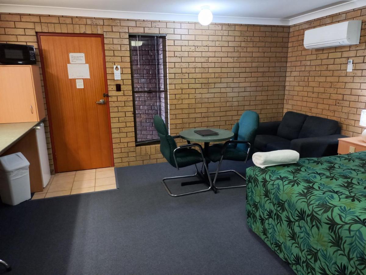 Macintyre Motor Inn Goondiwindi Buitenkant foto