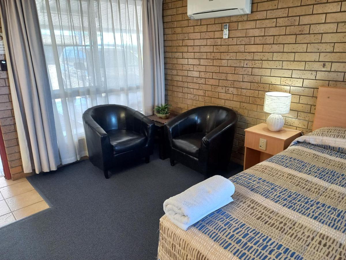Macintyre Motor Inn Goondiwindi Buitenkant foto