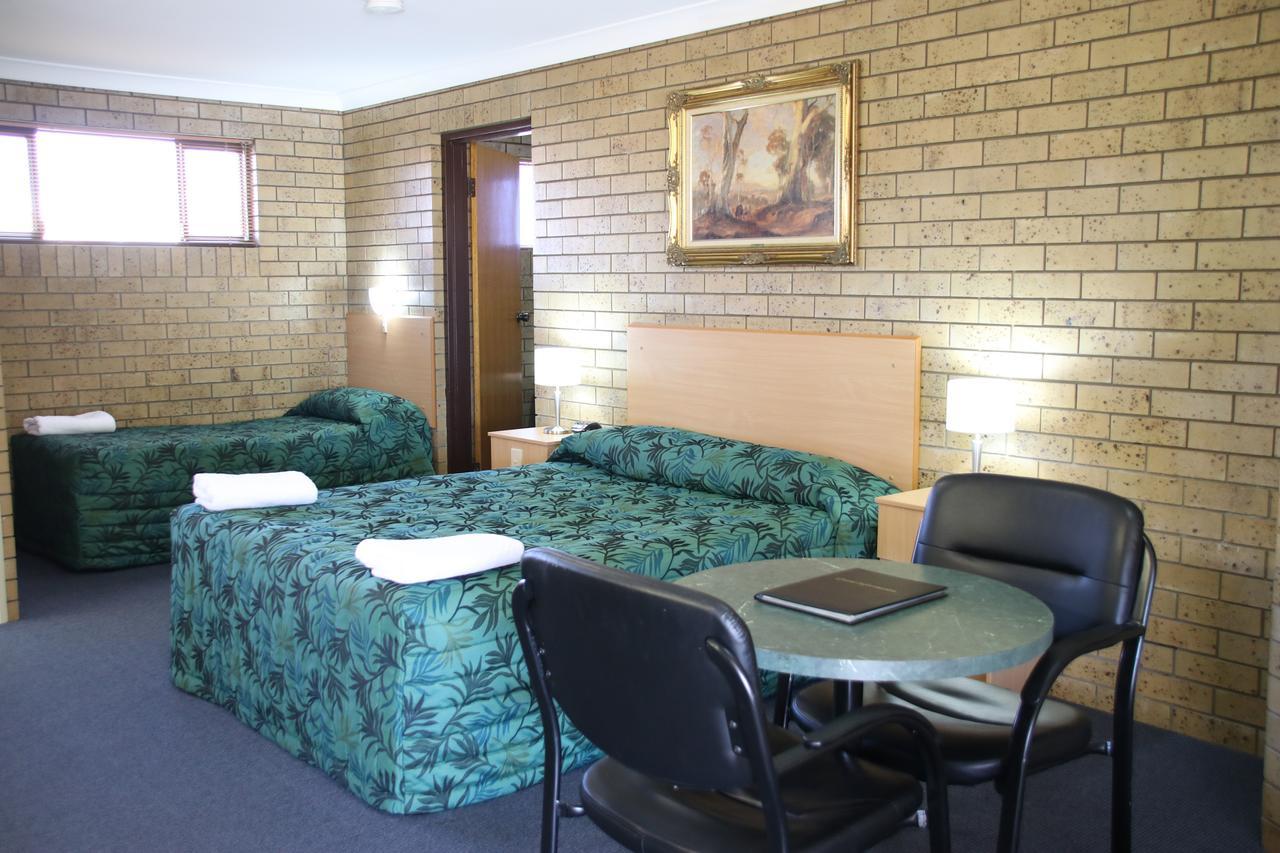Macintyre Motor Inn Goondiwindi Buitenkant foto